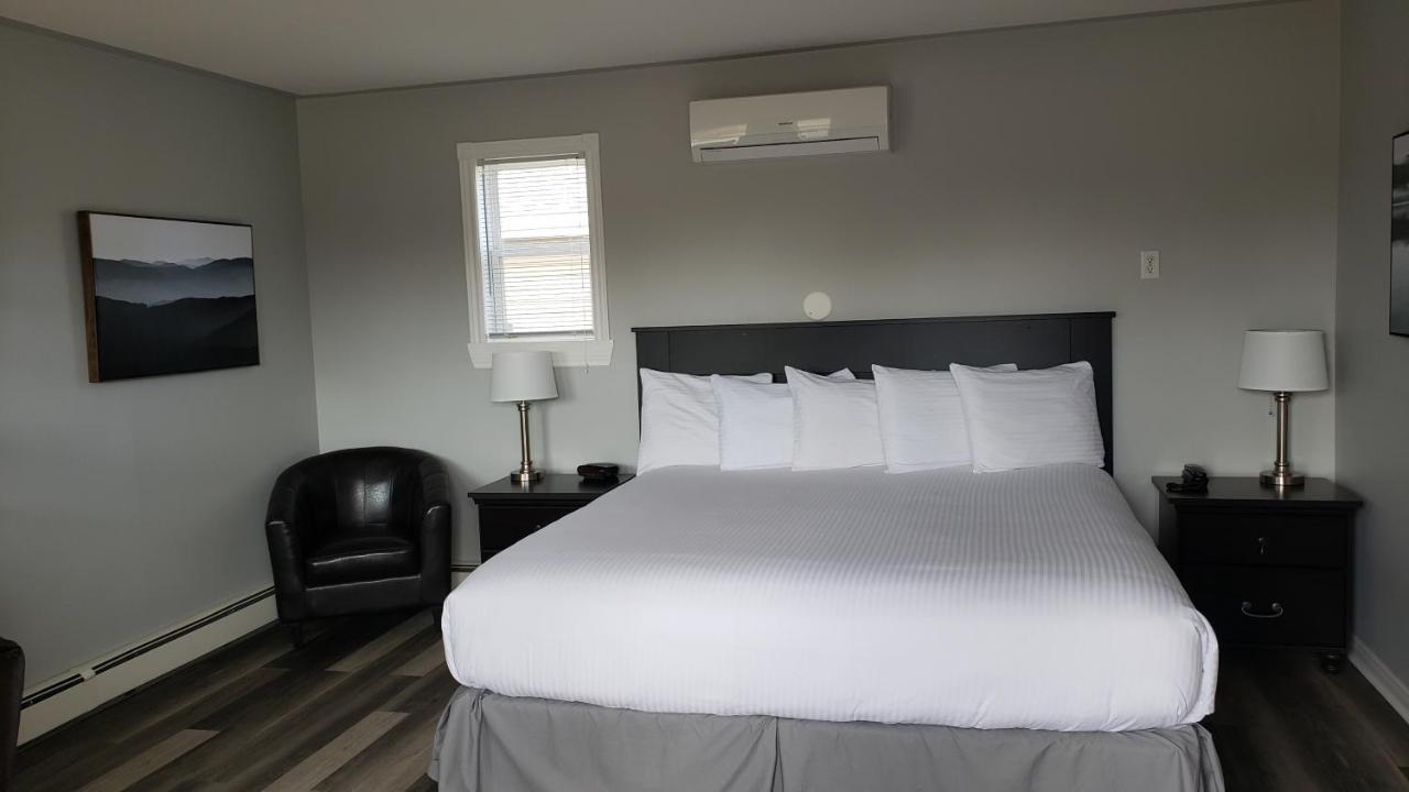 Middleton Motel & Suites Dış mekan fotoğraf